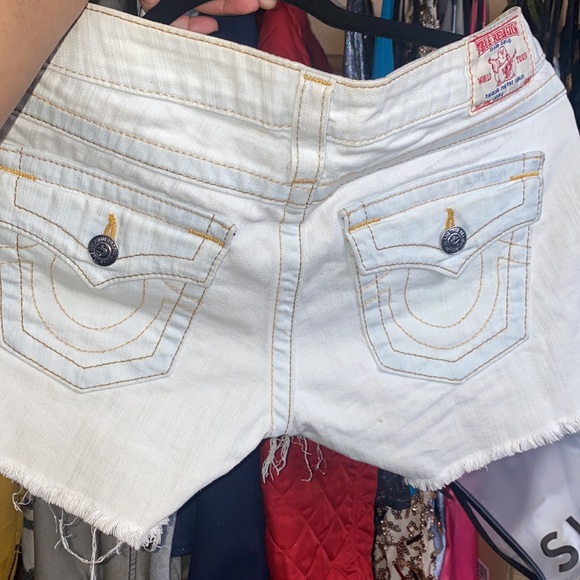 🔥True Religion Denim Shorts ***Excellent Pre-Owned condition;worn once*** - Picture 1 of 9